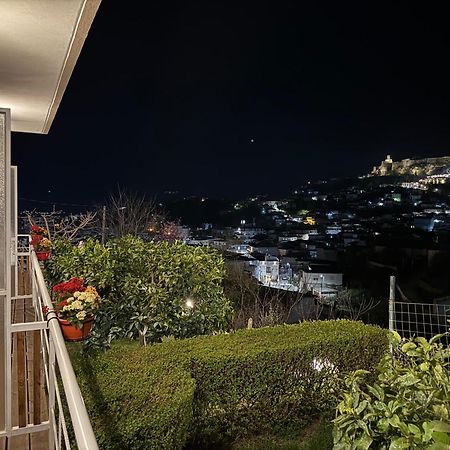 Ilvi Guesthouse Gjirokastër Exterior foto
